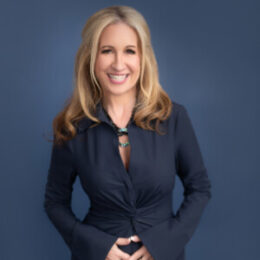 Profile photo of Lainey Melnick
